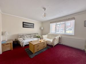 Lounge- click for photo gallery